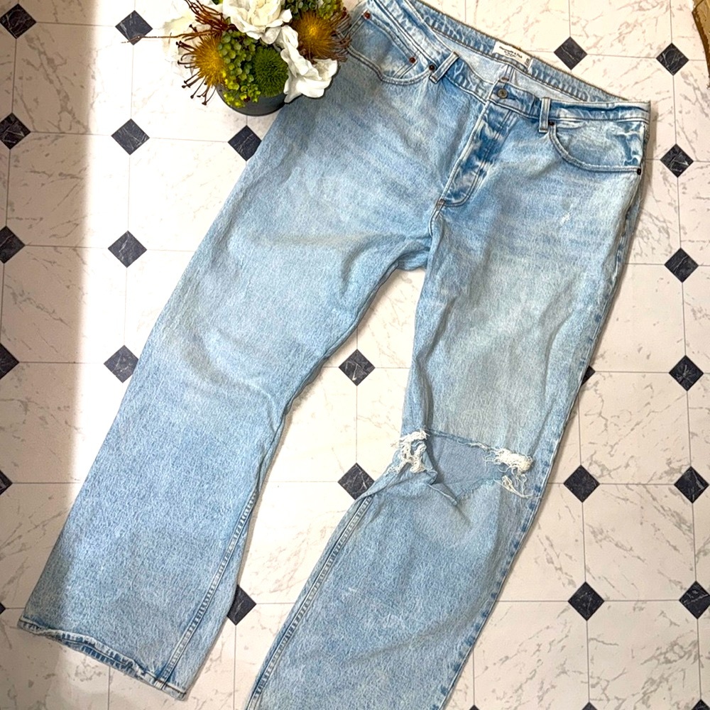 NWOT ABERCROMBIE 14 32 90’s low rise baggy denim jeans 100% cotton vintage denim